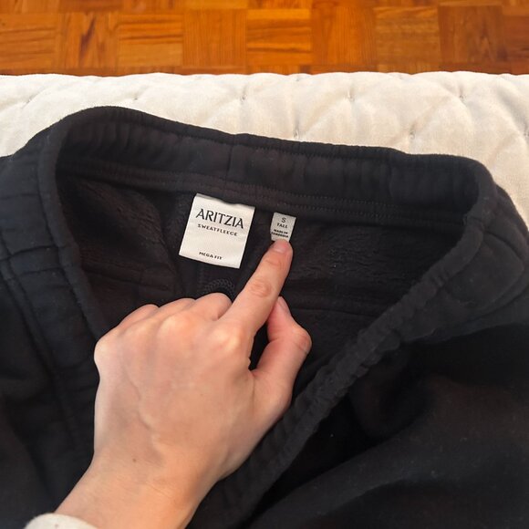 NWOT Aritzia TALL mega cargo pants wide leg - Picture 4 of 4